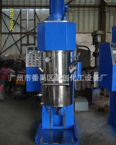 行星真空攪拌機(jī)的使用注意事項(xiàng)